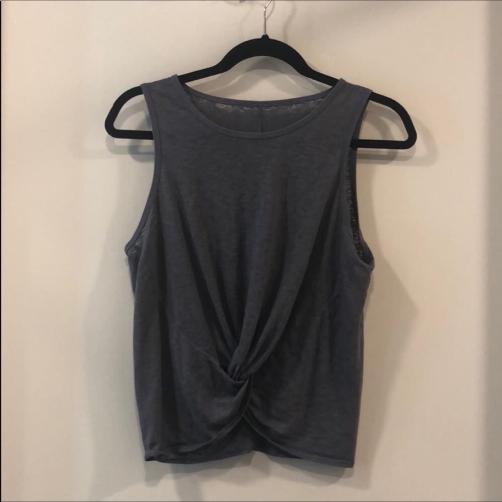 Lululemon breeze through twist tank
